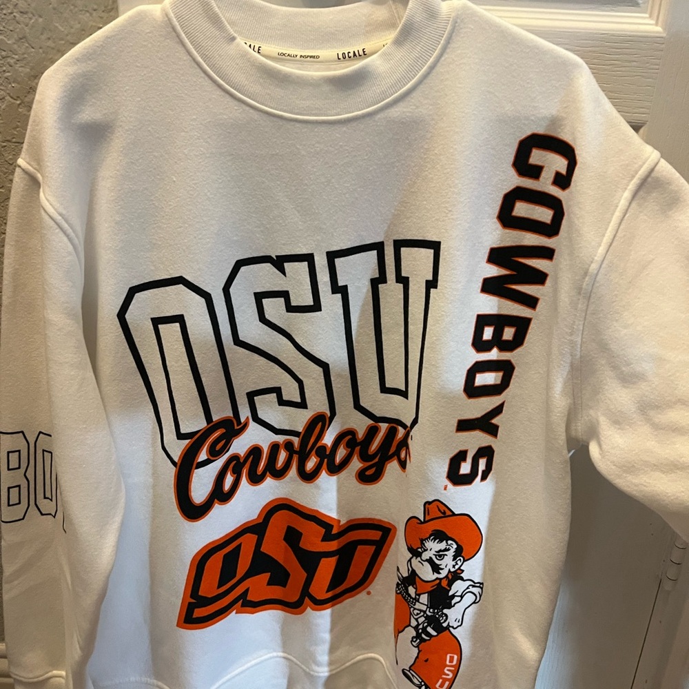LOCALE Oklahoma State Cowboys White Sweatshirt perfect for game days!